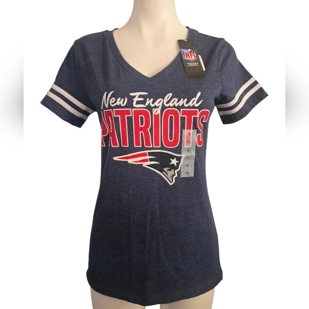 "APPAREL WEAR" New England Patriots Tee